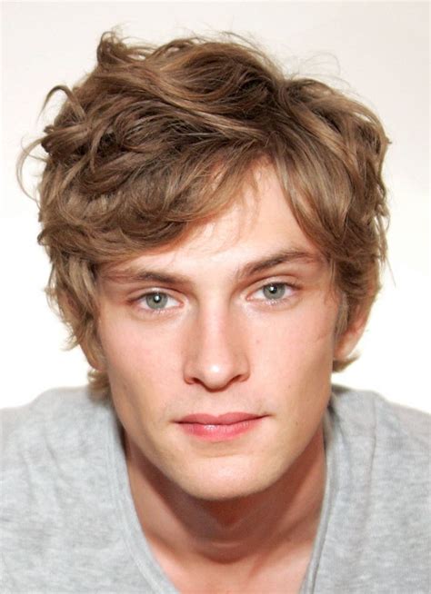 Pictures Of Curly Hairstyles Men Medium Length