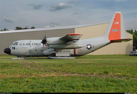 83 0491 Usa Air Force Lockheed Lc 130h Hercules At Geneseo Photo