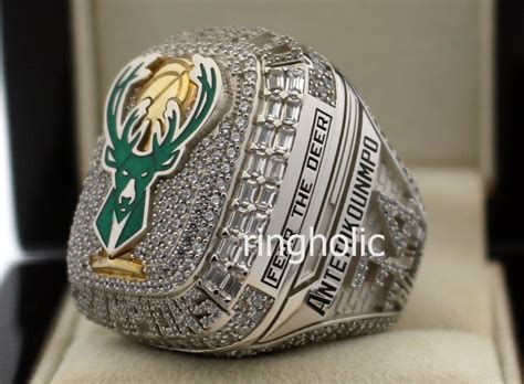 Milwaukee Bucks 2021 Mens Basketball Ring Replica