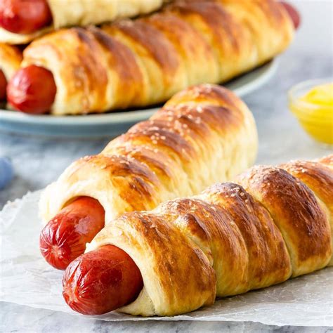 But these easy pretzel hot dogs need nothing but a dip, if even that. Pretzel Dogs Recipe