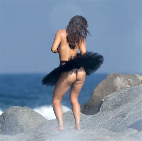 Myla Dalbesio Nude And Topless Ultimate Collection Scandal
