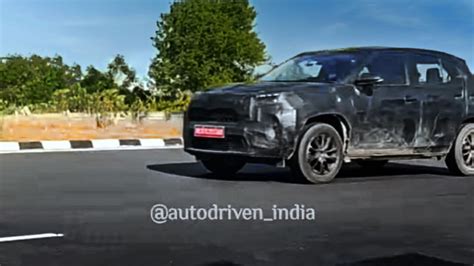 Toyota Yaris Cross Suv Spied In India Autocar India Car News