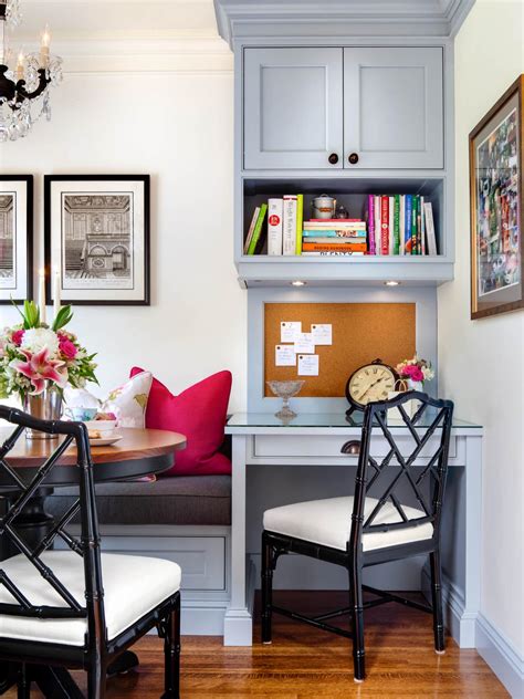 Who doesn't love an english garden? Cottage Kitchen Ideas: Pictures, Ideas & Tips From HGTV | HGTV