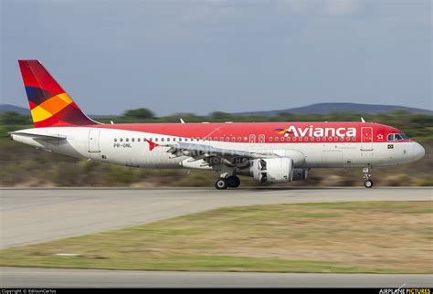 Pr Onl Avianca Brasil Airbus A320 At Petrolina Photo Id 830559