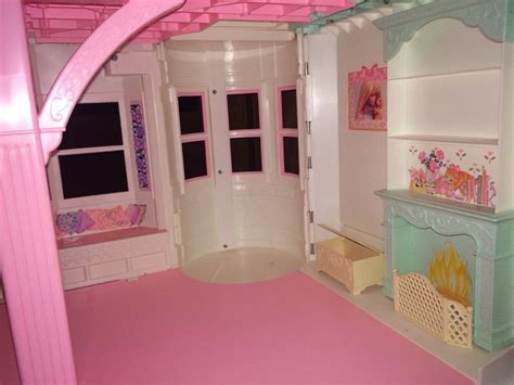 1995 Barbie Dream House Dreamhouse Victorian Mansion With Working