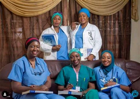 Meet These Beautiful 5 Nigerian Sisters Who Are All Doctors Justnaija