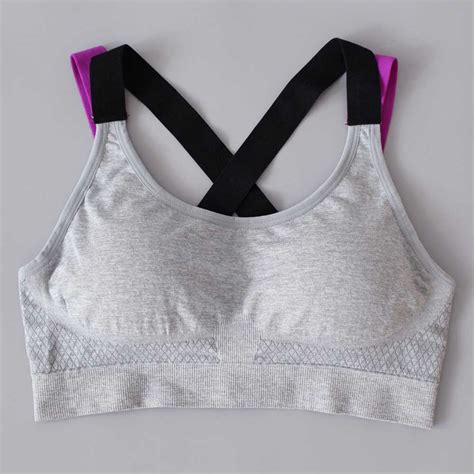 Cross Strap Back Women Sports Bra Shockproof Sport Bra Quick Dry And Padded Stars And