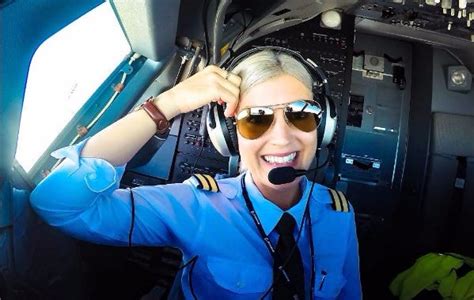 Hot Ryanair Pilot Takes Instagram Cockpit Selfies And Bikini Pics Around The World To Empower