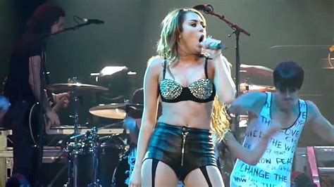 Miley Cyrus Party In The Usa Live Youtube