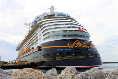 Disney Dream Cruise Ship Review Photos Departure Ports On Cruise Images