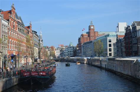 Auf amsterdam sehenswürdigkeiten findet ihr die schönsten sehenswürdigkeiten und spannendsten orte in amsterdam, mit vielen insidertipps und imformation. Stadtrundgang Amsterdam: Die Amsterdam Sehenswürdigkeiten ...