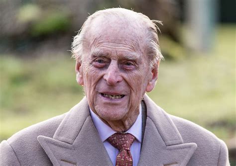 Prince Philip Will Attend Royal Wedding 6 Weeks After His Surgery