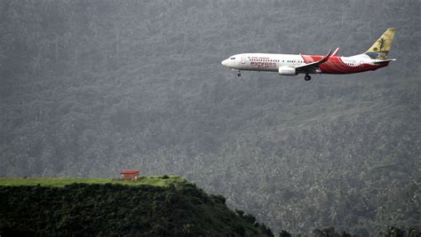 Tabletop Runway At Indias Kozhikode Airport Gets Safety Recommendations