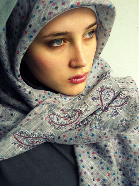 Beautiful Muslim Girls Large Beautiful Muslim Women Muslim Girls