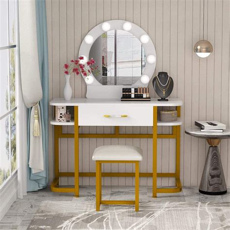 This dressing table set has a simple and fashionable beauty, and the exquisite appearance is brighter and more modern, making this dressing table more sophisticated. Vanity Table Set with Lighted Mirror & Stool, Makeup ...