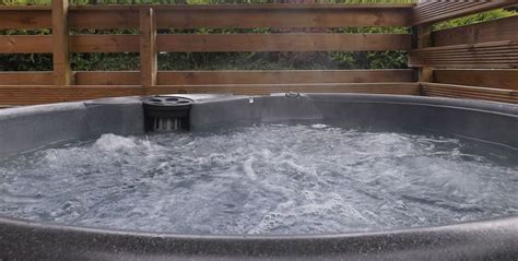 hot tub hire wakefield 5 star rated prices from only £145