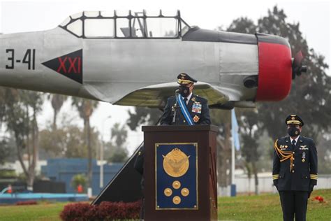 El Comandante General De La Fuerza Aérea Del Perú Expone Los Logros De