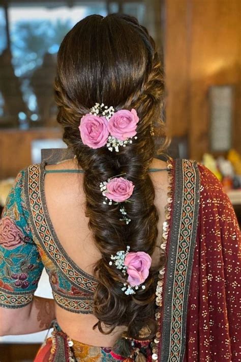 Floral Fiesta 13 Types Of Flowers For Your Bridal Hairstyle Messy