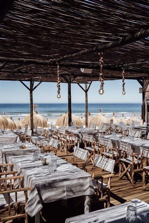 O Novo Bar De Praia Da Costa Da Caparica Leva Nos Até Um Paraíso Exótico