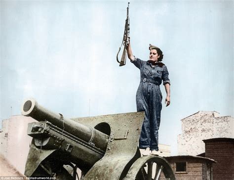 Colour Images Bring Home Reality Of Spanish Civil War Daily Mail Online