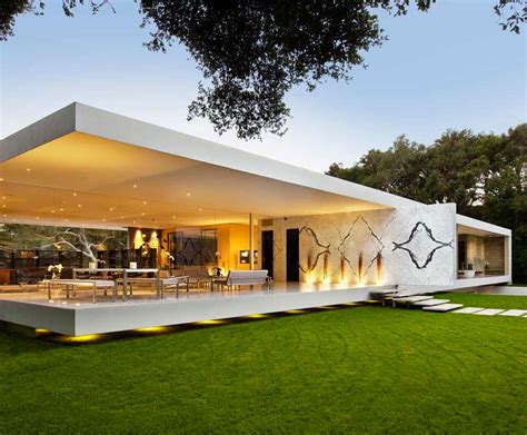 minimalist house  designed architecture beast