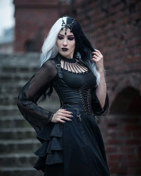 steampunk fashion gothic fashion rock girl gothic models goth women alt girl alternative