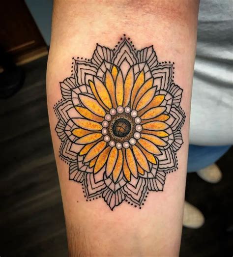 30 Best Sunflower Tattoos For Women 2021