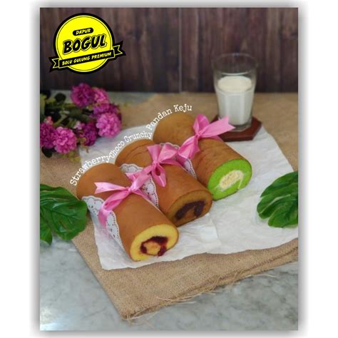 Nemu resep di blognya mbak widya hidayat jadi tambah bersemangaattt, meski aku bukan penggemar coklat tapi liat foto di blog mbak widya jadi ngiler, hehehe. BOGUL Mini Roll Polos|bolu gulung|bolu gulung premium|bolu ...