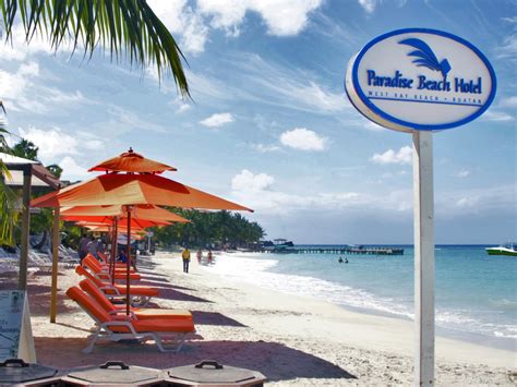 Paradise Beach Hotel con aguas prístinas y playa bella en Roatán ICONOS MAG Honduras San
