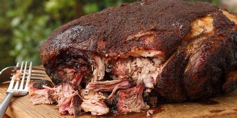 Trusted pork roast recipes from betty crocker. How to Smoke a Pork Shoulder - Step by Step | Exchange Bar ...
