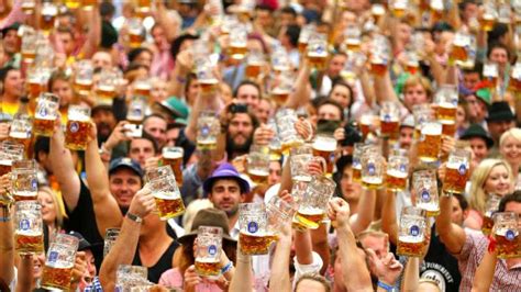 Munich Oktoberfest 2023 Ticket Tour Lunch And Drinks Getyourguide