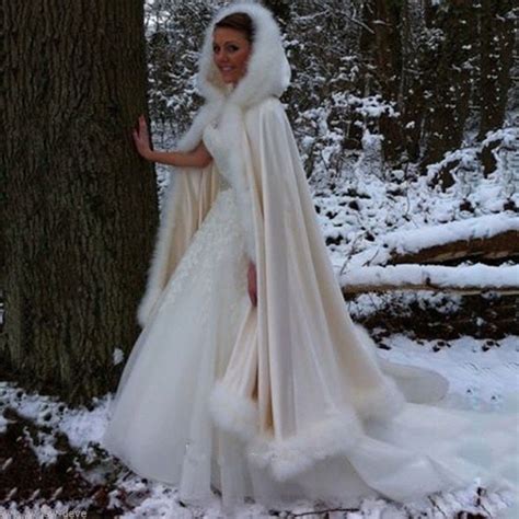 Fashion Gorgeous Cape Winter Bridal Shrug Wedding Jacket