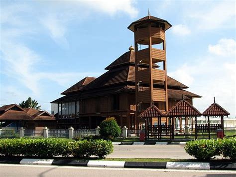 Masjid Kampong Laut Kota Bharu Kelantan Malaysia Arsitektur