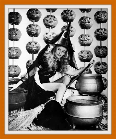 The Halloween Pin Up Girl 19 Dazzling Beauties From The 30s 40s And 50s