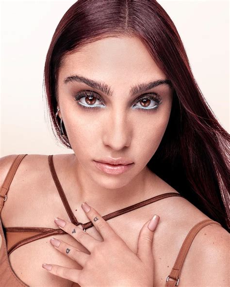 madonna s daughter lourdes leon stars in new make up for ever campaign — see her dreamy pics