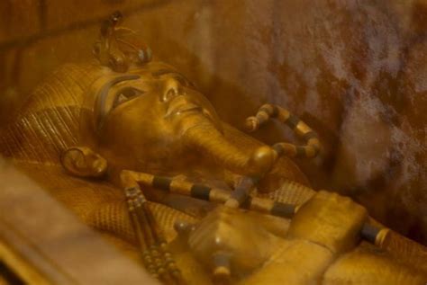 Khentiamentiu Egypt Finds New Clues That Queen Nefertiti May Lie