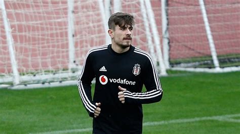 Beşiktaş ile sözleşmesi biten dorukhan toköz, trabzonspor'a transfer oluyor. Dorukhan Toköz operasyonu - GundemBesiktas.com