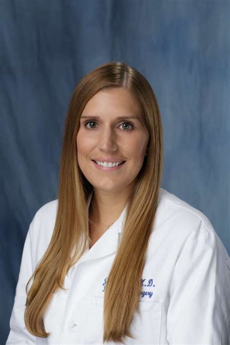 Surgical Research Resident Julie Stortz Md Receives Shock Societys
