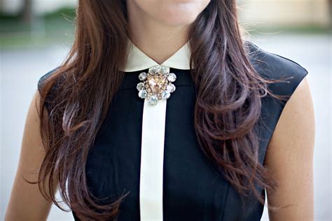 Five Ways To Wear A Brooch This Spring