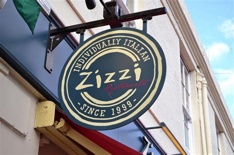 Shop vores udvalg af zizzi jeans, toppe og jakker. Cakeyboi: Sweet Pizza Time at Zizzi