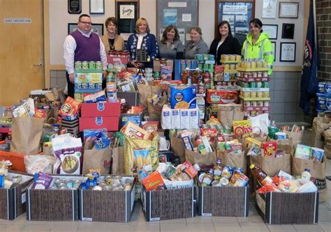 Portage City Employees Donate More Than Ton Of Food To Portage