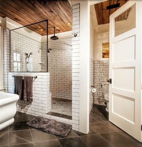 30 Beautiful Master Bathroom Remodel Design Ideas