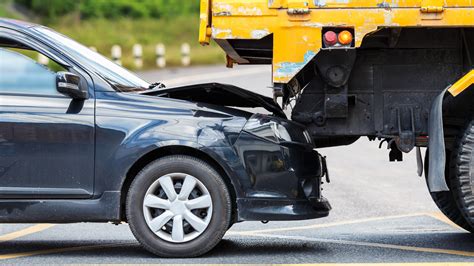 Truck Crash Lawyers Mehlville Mo Truck Accident Attorneys Near You
