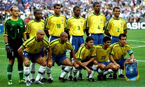 Seleção brasileira convocada para amistoso. Elenco da Seleção Brasileira de 98 - Elencos