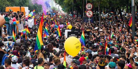 mexico gay así se vivieron los 40 años de la marcha del orgullo lgbt de la ciudad de méxico fotos