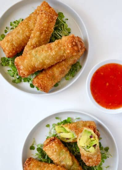 These are a cheesecake factory copycat recipe that only require 6 simple ingredients and some pantry items! Fried Avocado Egg Rolls - Recipe