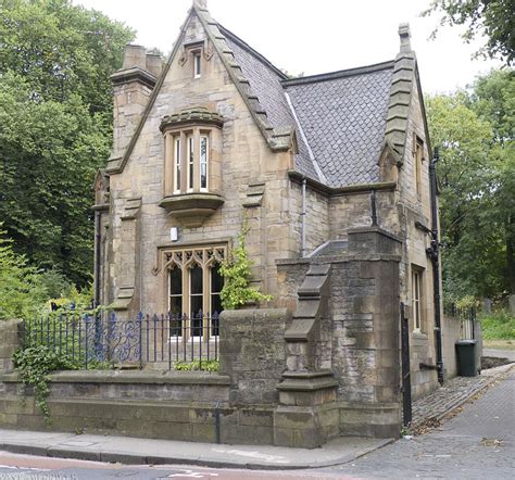 Dalry Cemetery Lodge House Edinburgh Ancient Houses Architecture