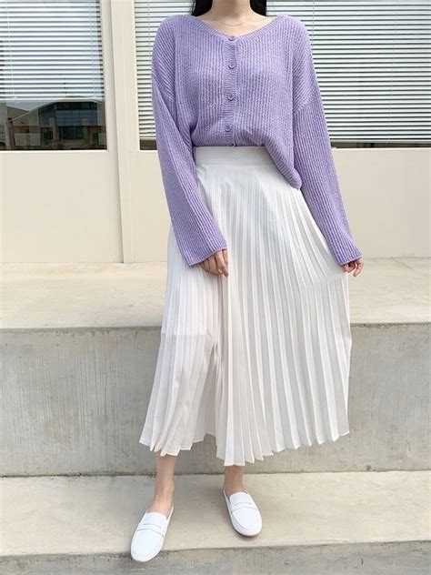 How To Wear Lavender 22 Lavender Outfit Ideas Were Loving