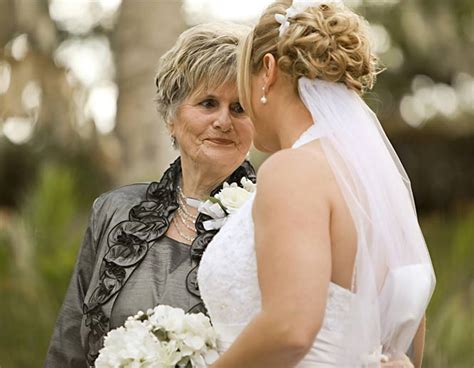 10 Signs Your Mother In Law Doesnt Like You And May Be Jealous Too
