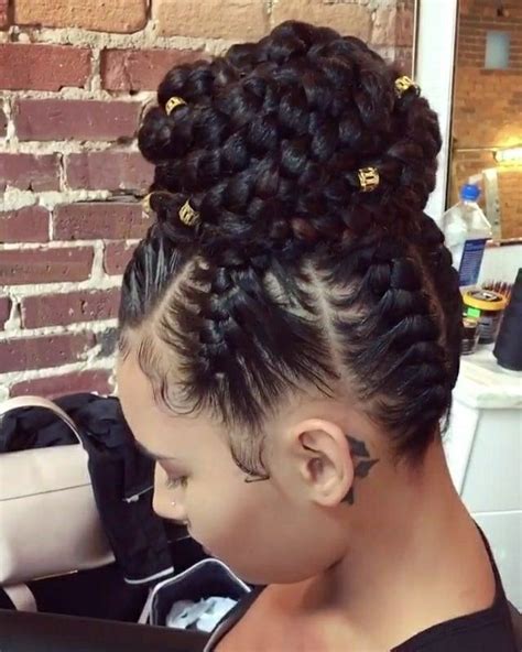 Pin By Kayla On Hairstyles Natural Hair Styles Girl Hairstyles